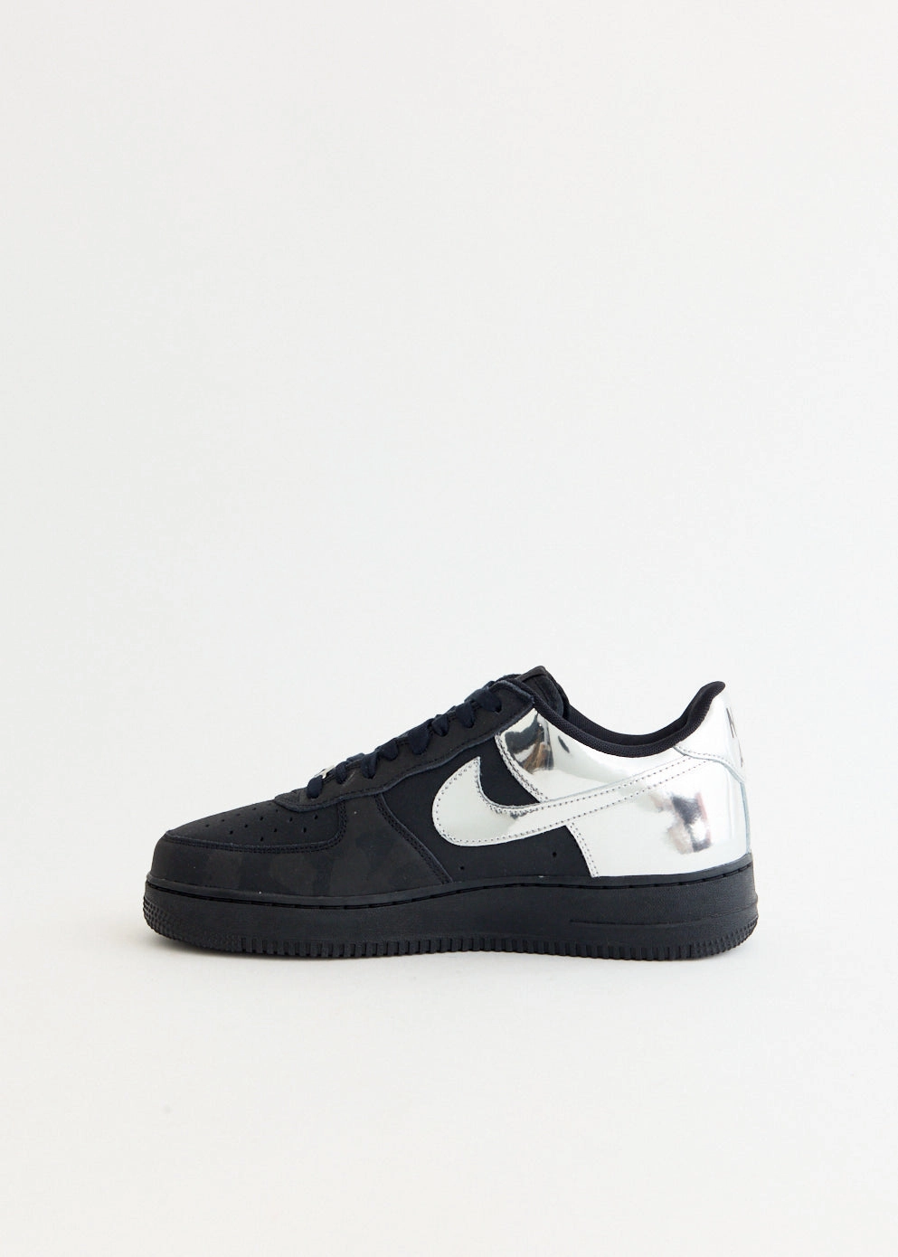 Air Force 1 Low Retro 'Black Chrome' Sneakers