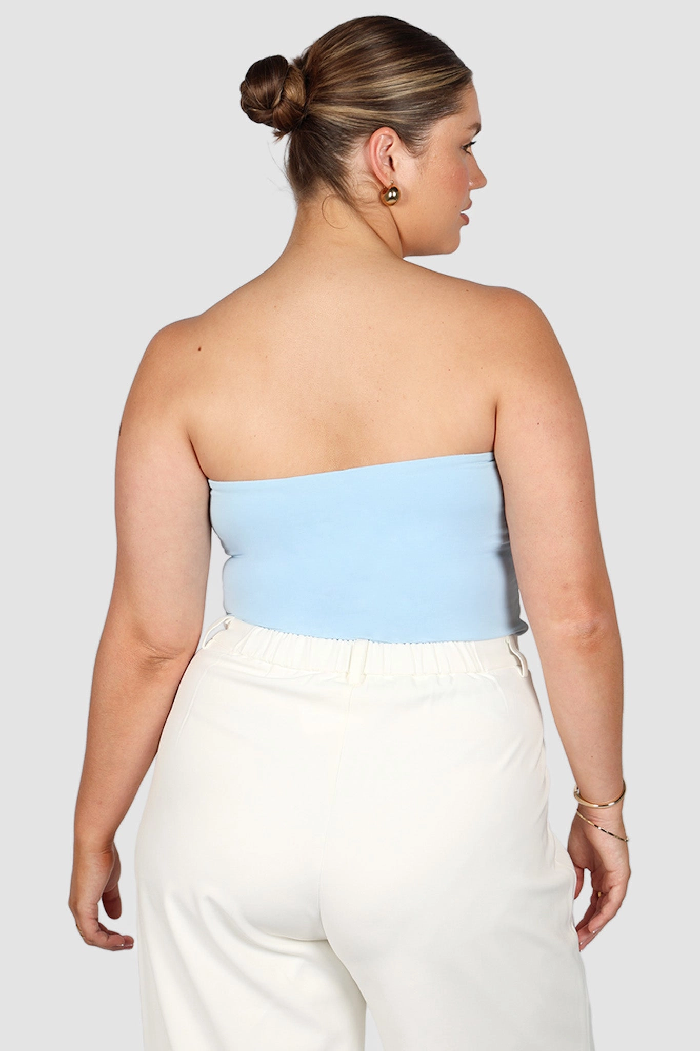 APRIL TOP SOFT BLUE