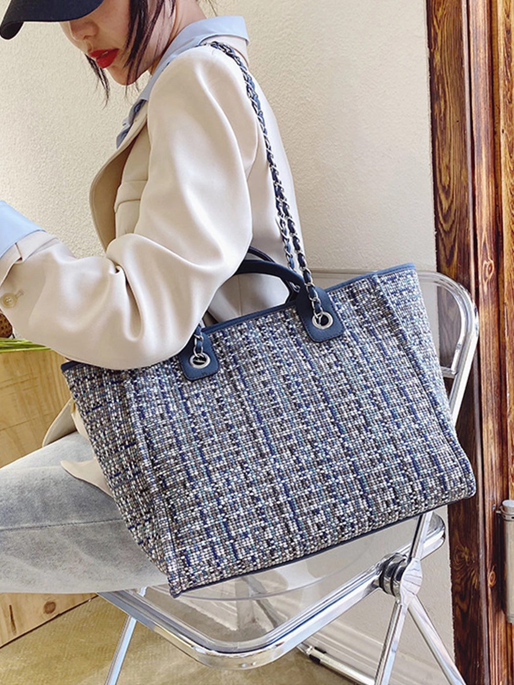 Chic Tweed Chain Tote Bag