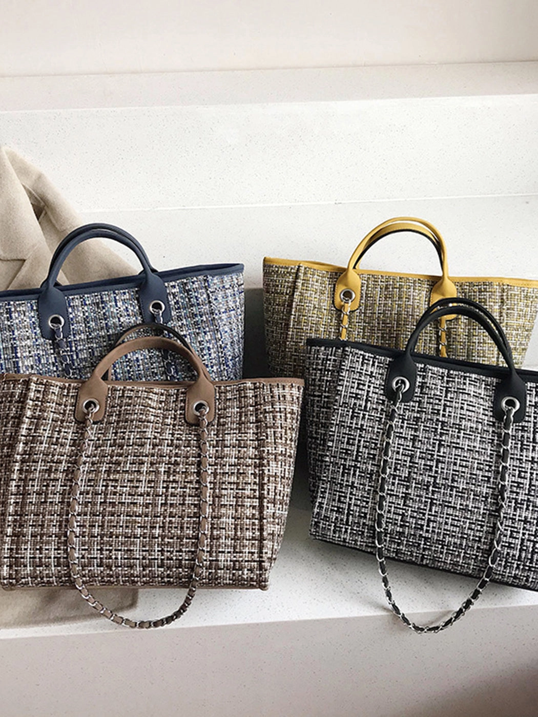 Chic Tweed Chain Tote Bag