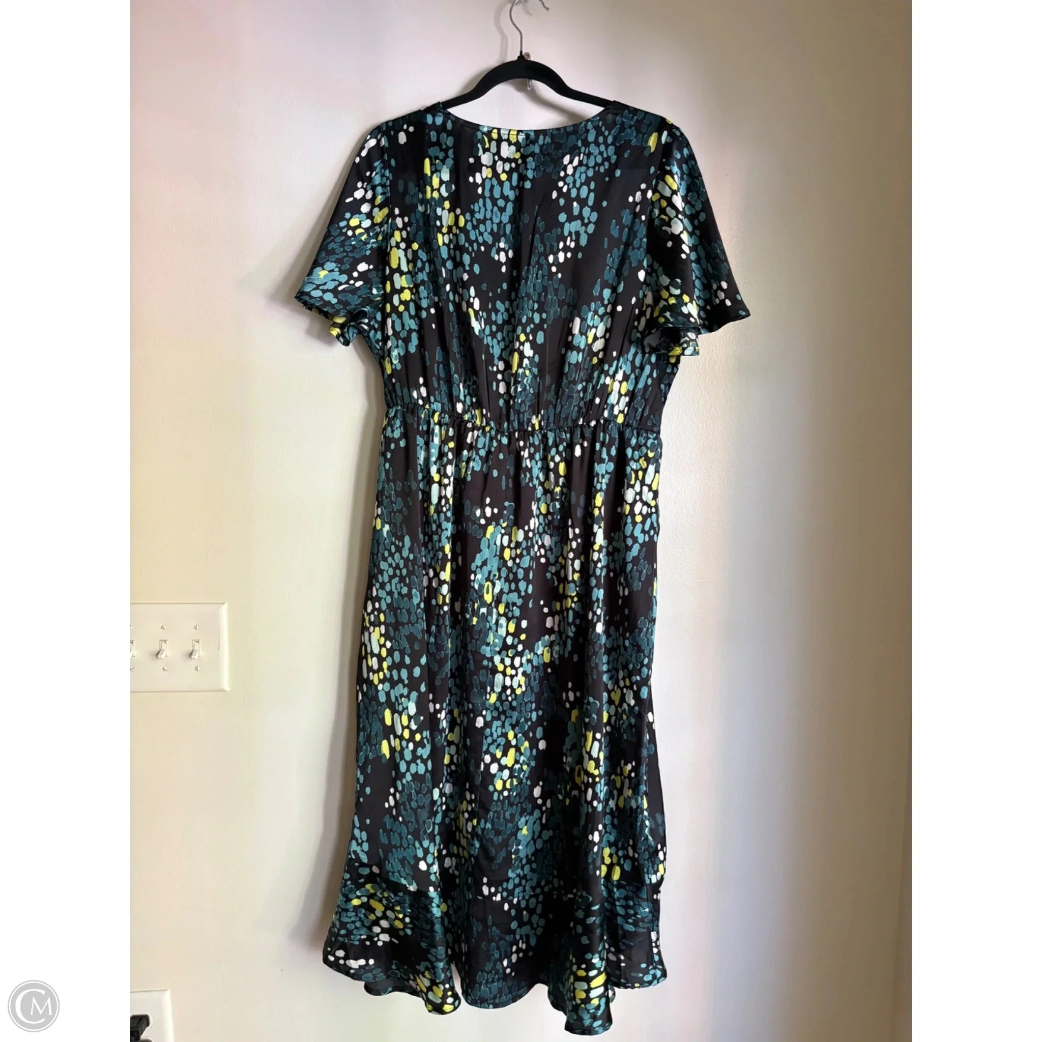Dress Casual Midi By Torrid In Multi-colored, Size: 1x