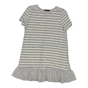 Dress Casual Short By Doe & Rae In Grey, Size:L