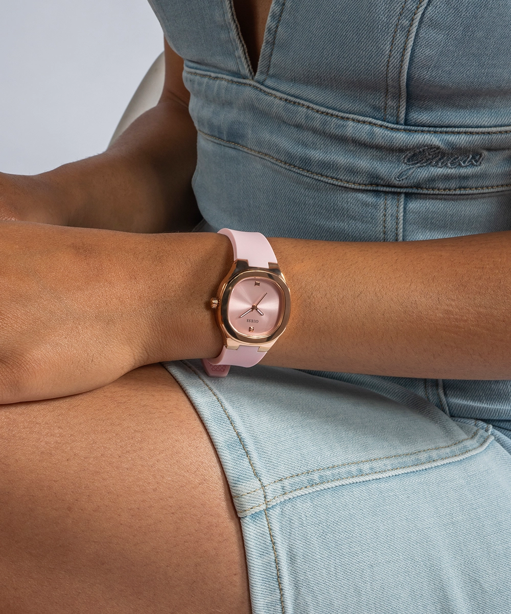 GUESS Ladies Pink Rose Gold Tone Analog Watch