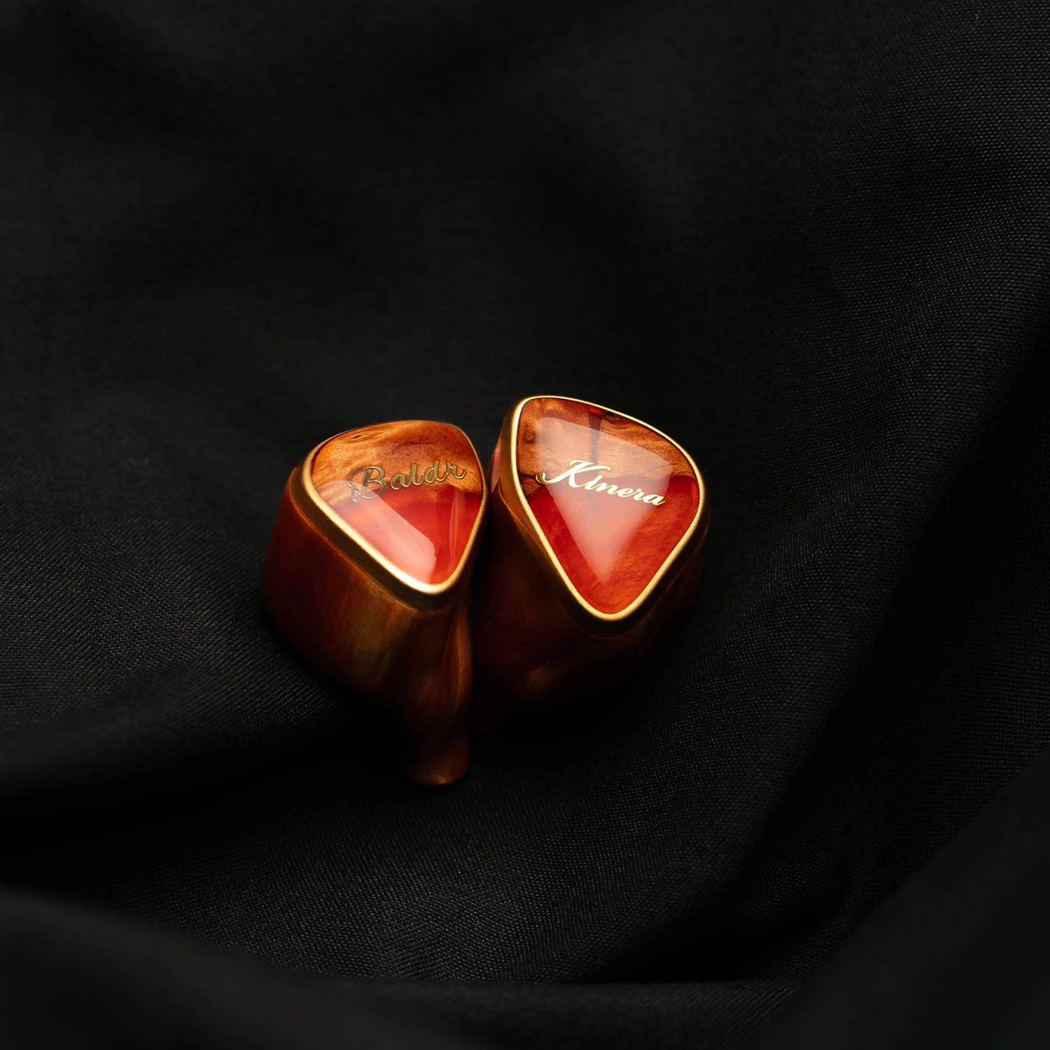 Kinera Baldr 2 4EST   2BA   1DD Tribrid IEMs