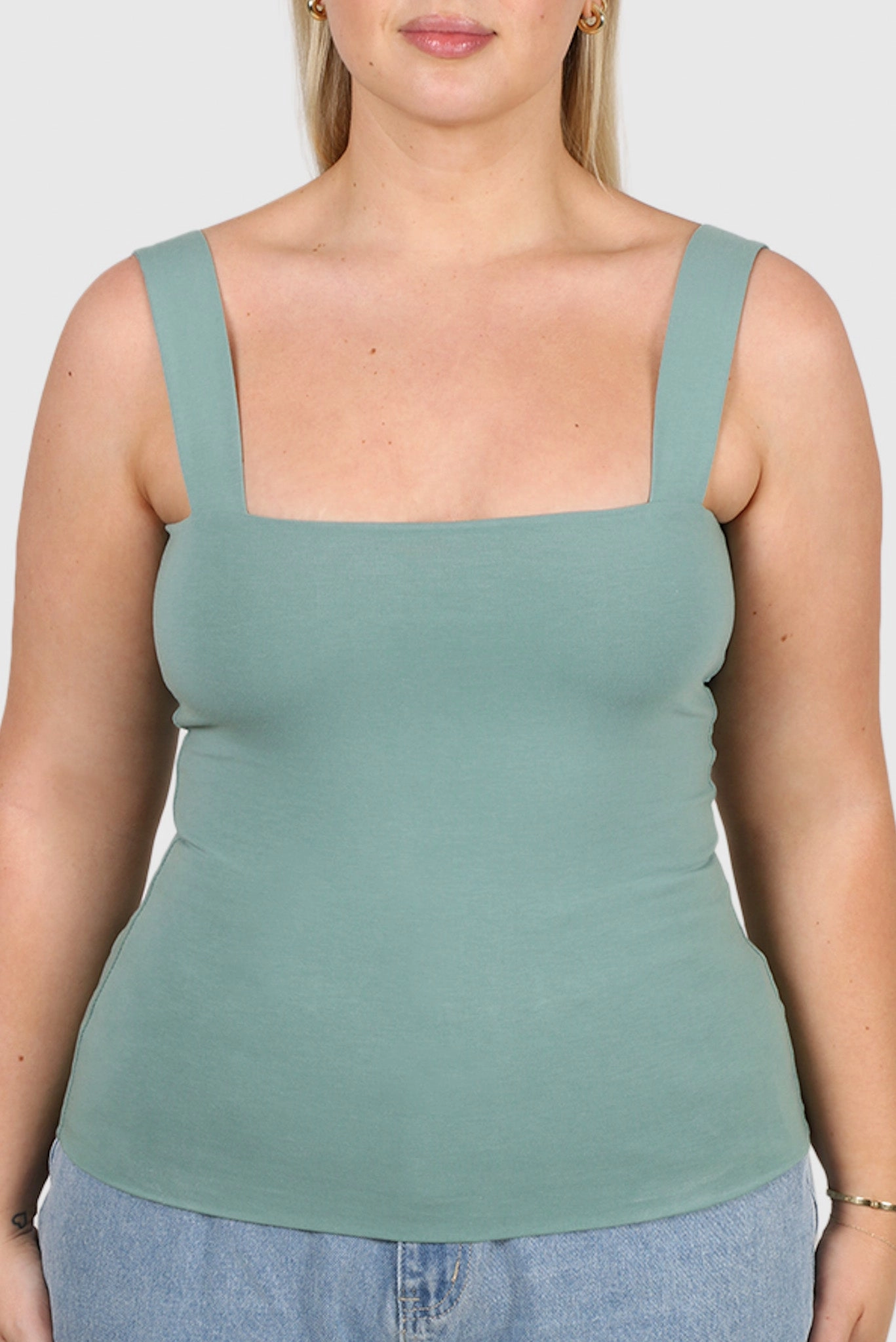 QUINN TOP SOFT GREEN