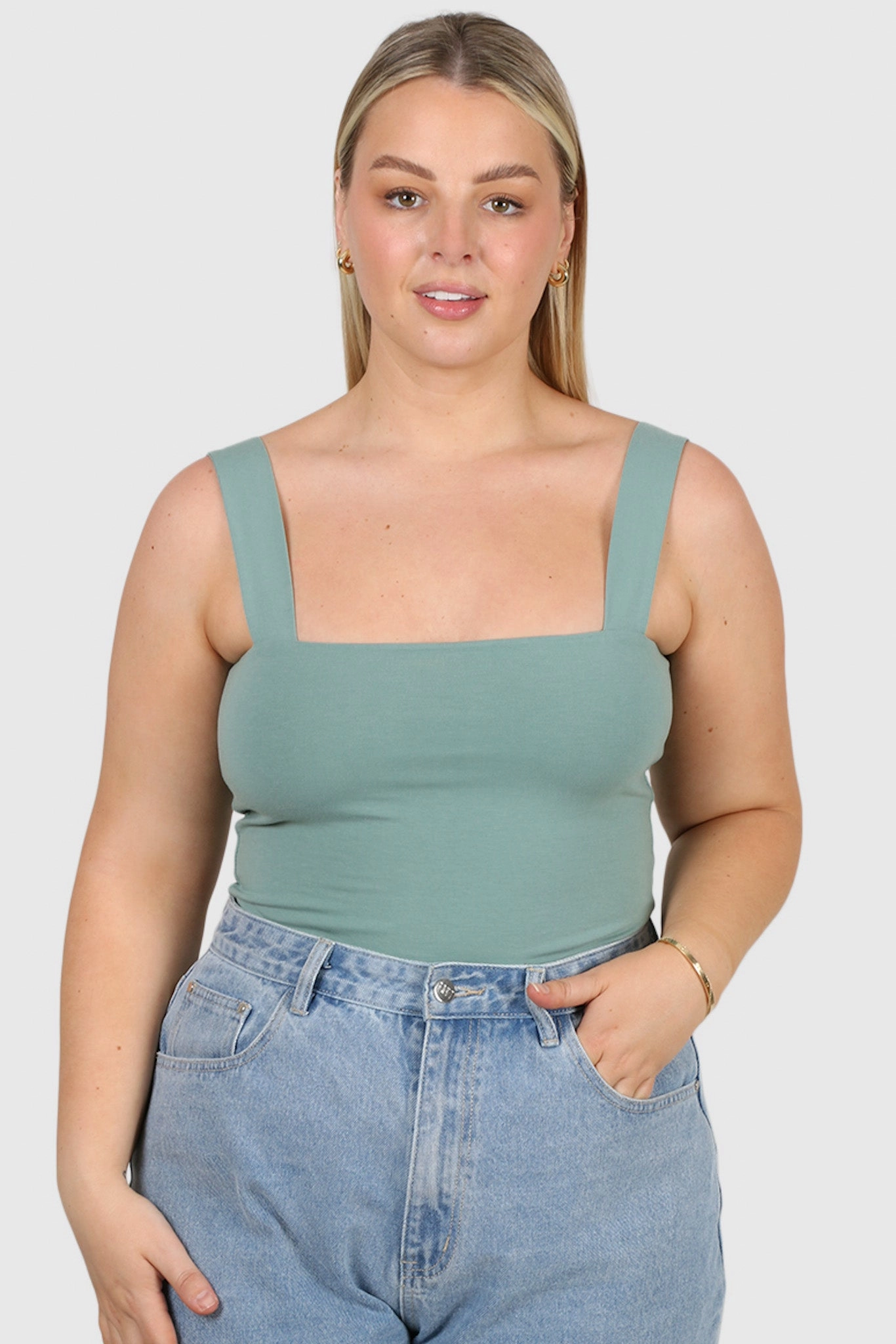 QUINN TOP SOFT GREEN