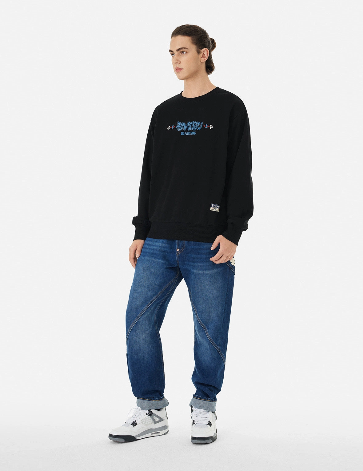 Wheel of Wisdom and Kamon Print Relax Fit Sweatshirt